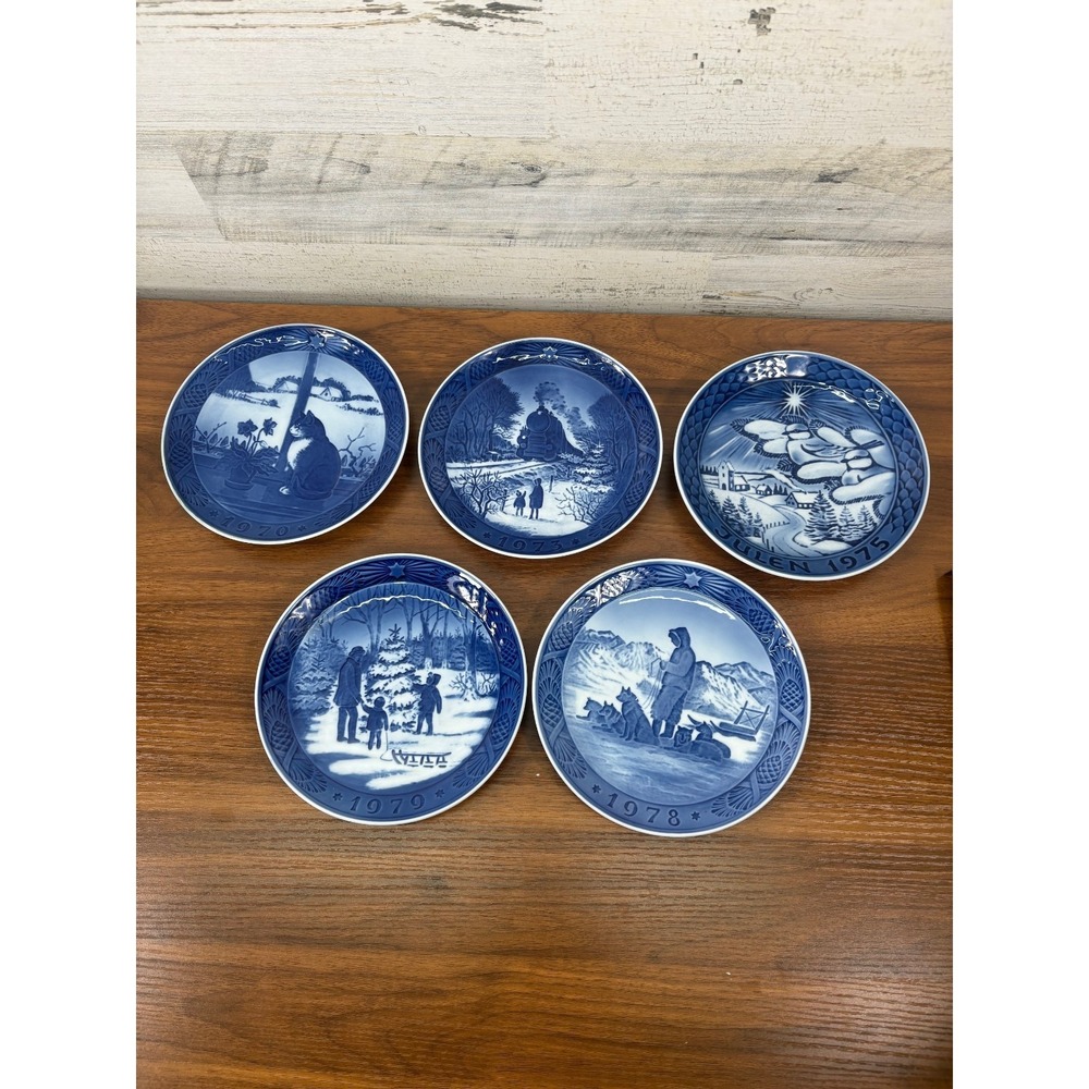 Vintage Royal Copenhagen Christmas Plates 1970, 73, 75. 78, 79 Lot‎ of 5